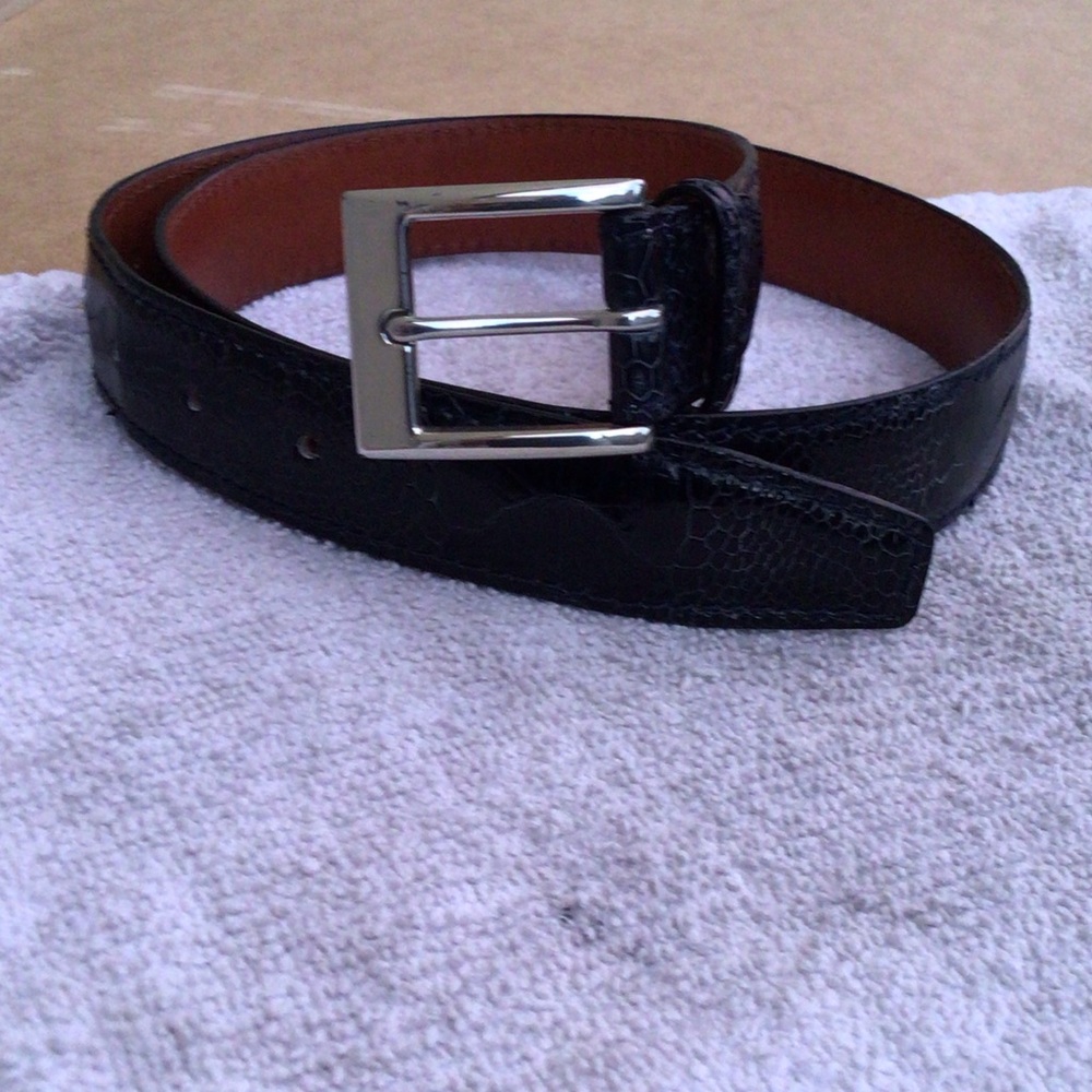 Men's Black Leather ostrich , 32/w. Zelli brand used condition
